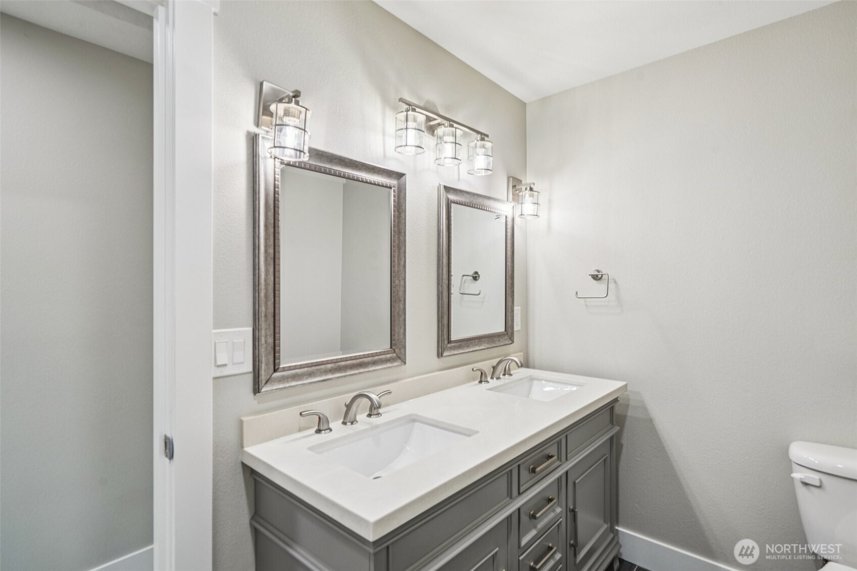 10214 NW 11th Avenue , Vancouver, WA 98685