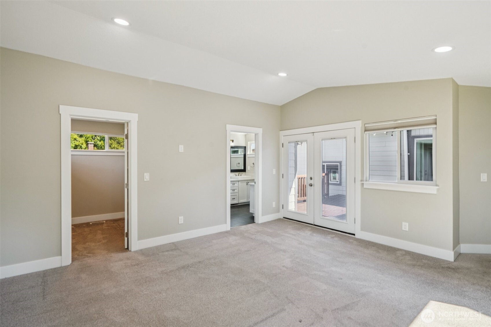 10214 NW 11th Avenue , Vancouver, WA 98685