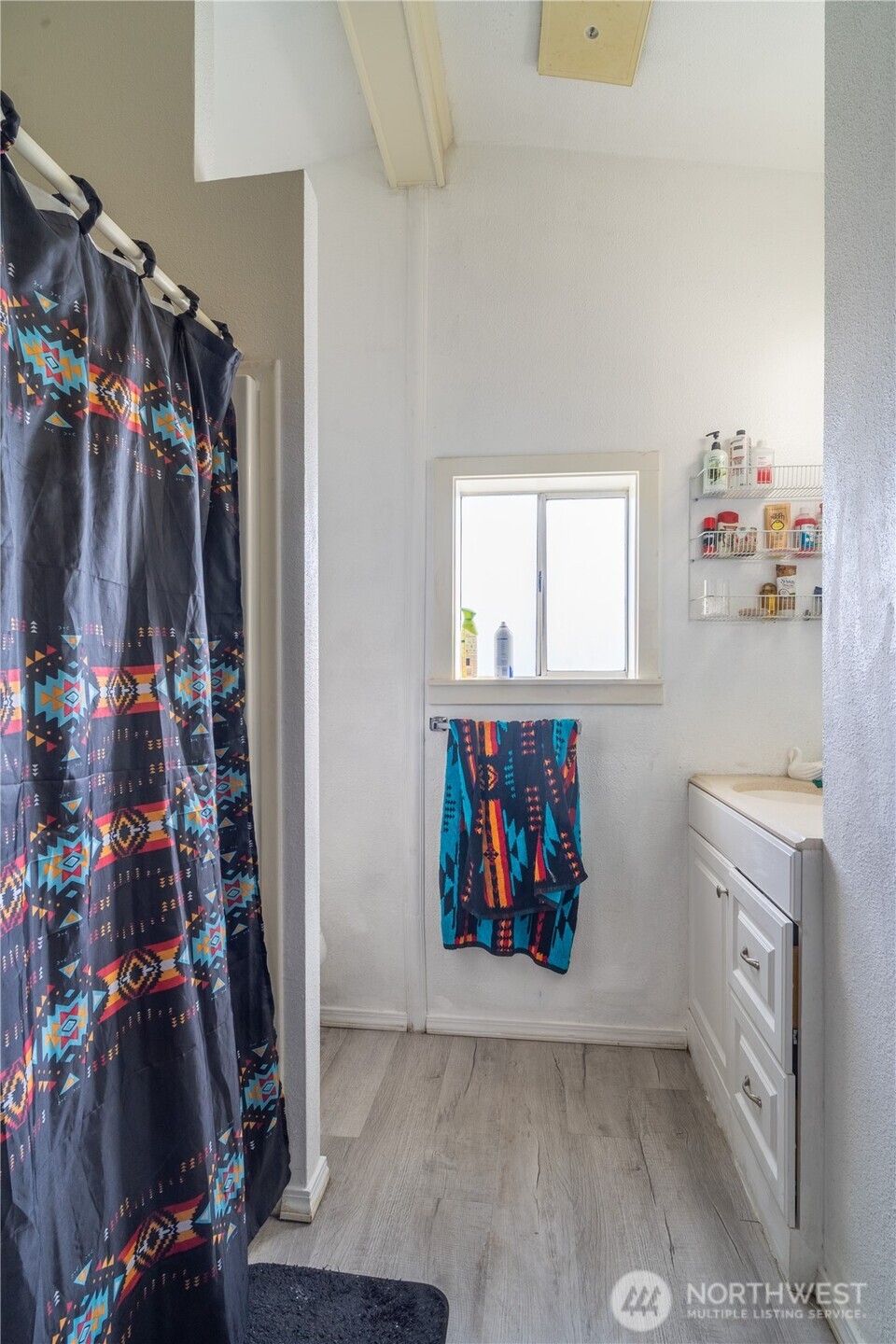 3010 W Peninsula Drive #103, Moses Lake, WA 98837