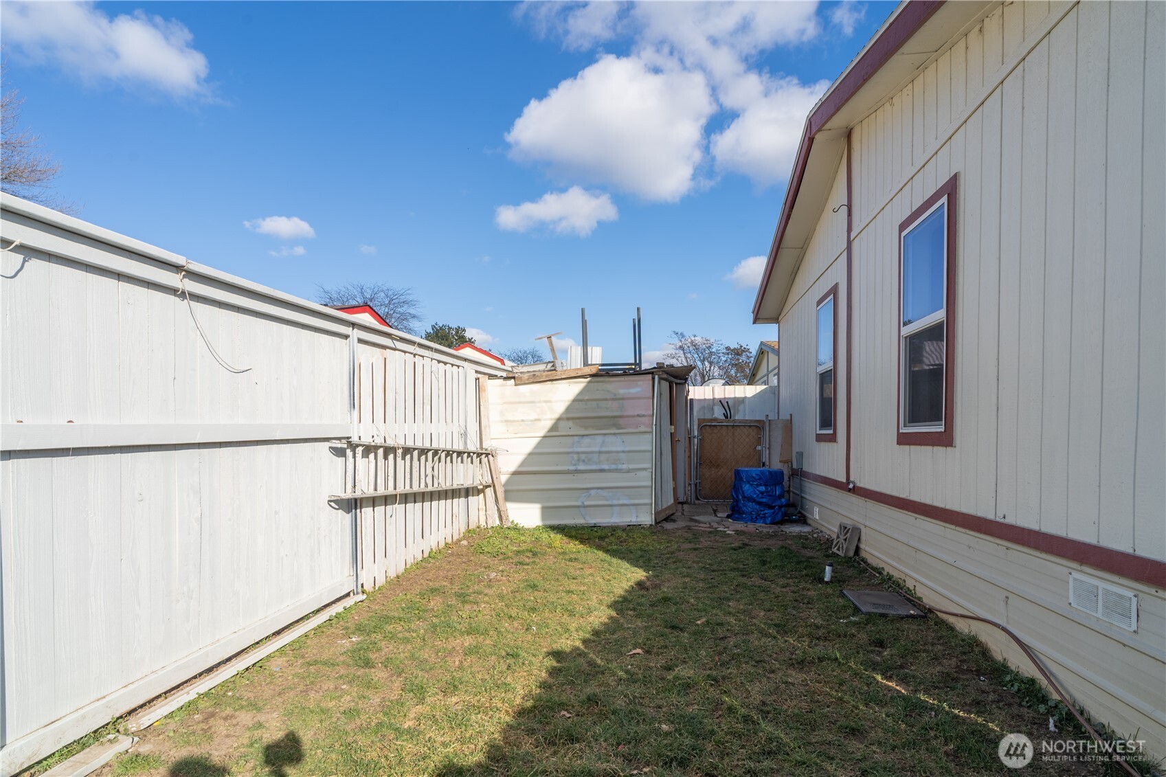 3010 W Peninsula Drive #103, Moses Lake, WA 98837