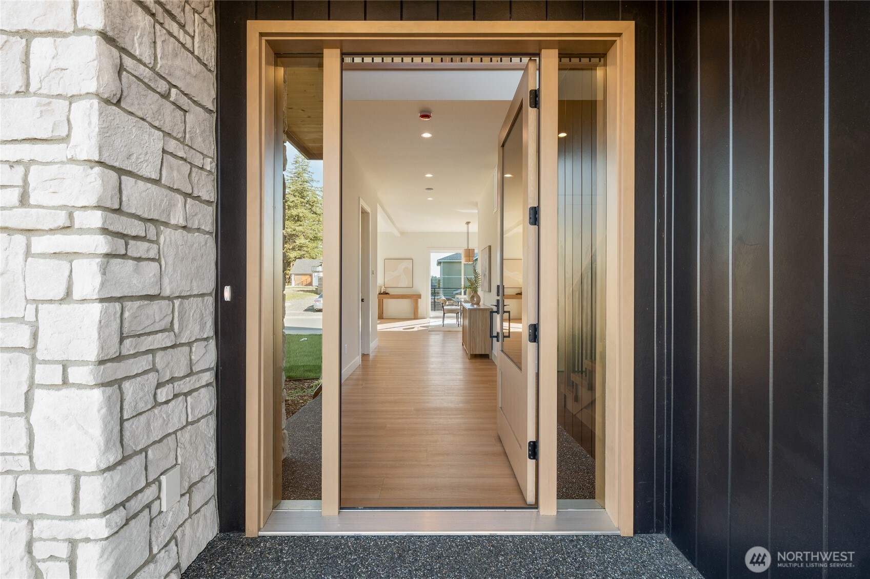 1301 Leighton Street , Blaine, WA 98230