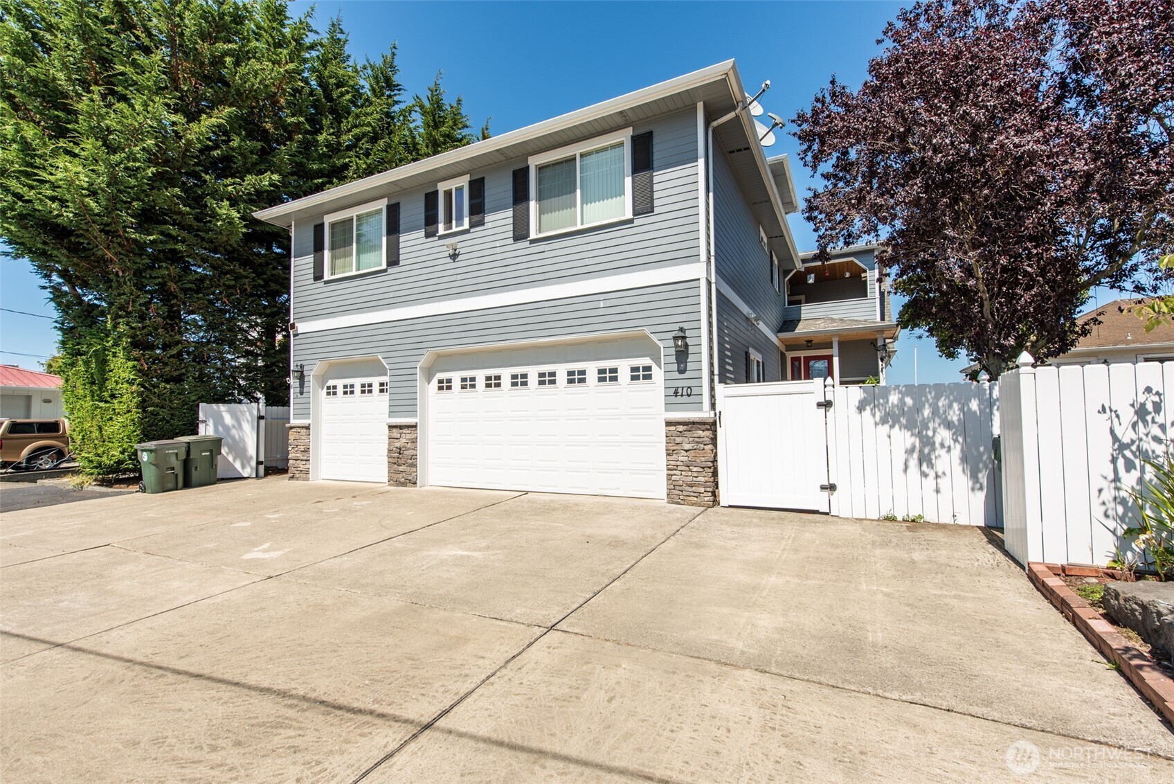 410 E Front Street , Port Angeles, WA 98362