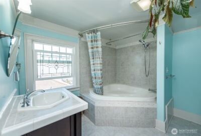 410 E Front Street , Port Angeles, WA 98362 - Photo 30