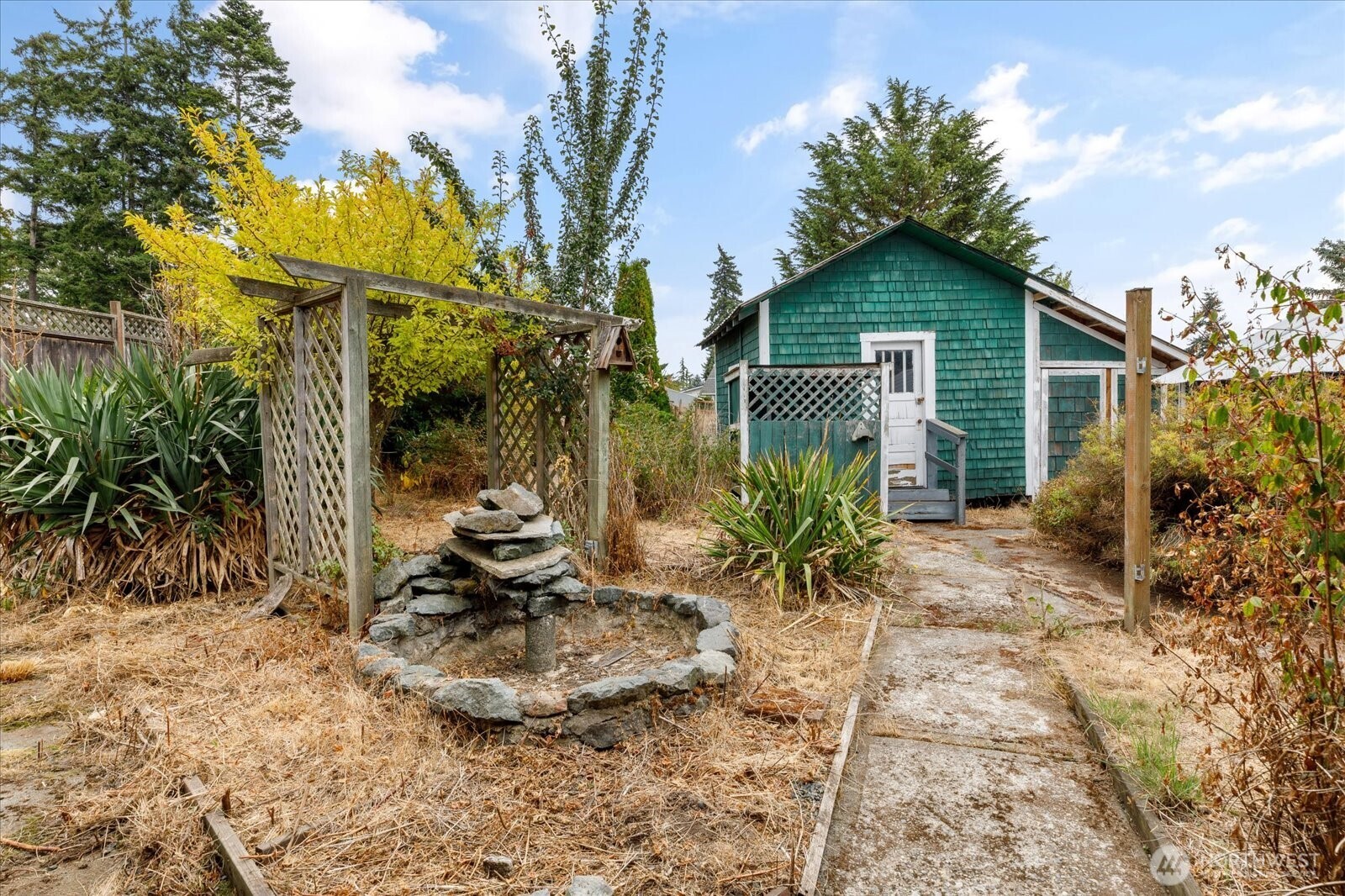 1311 H Avenue , Anacortes, WA 98221