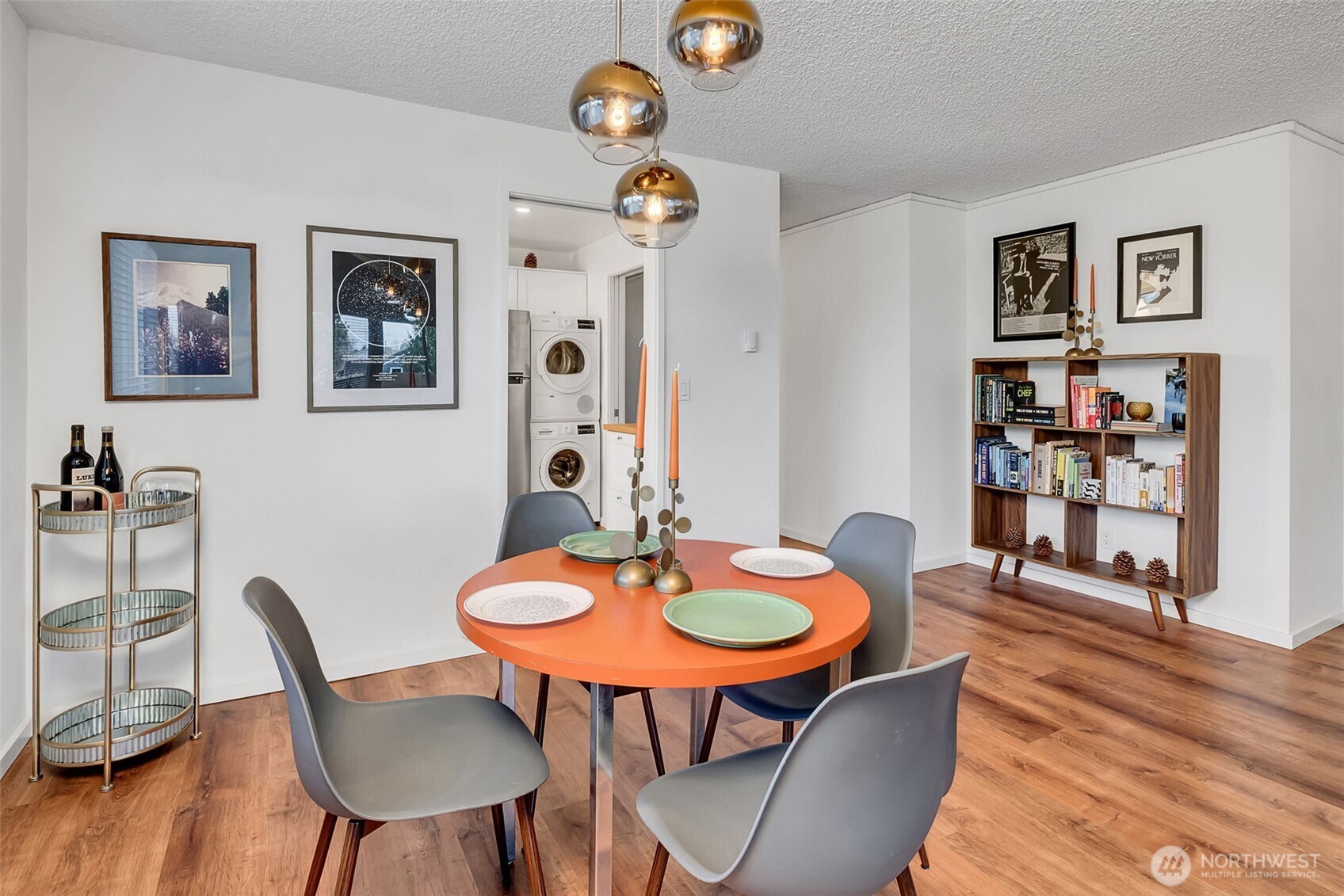 8000 28th Avenue NW #320, Seattle, WA 98117