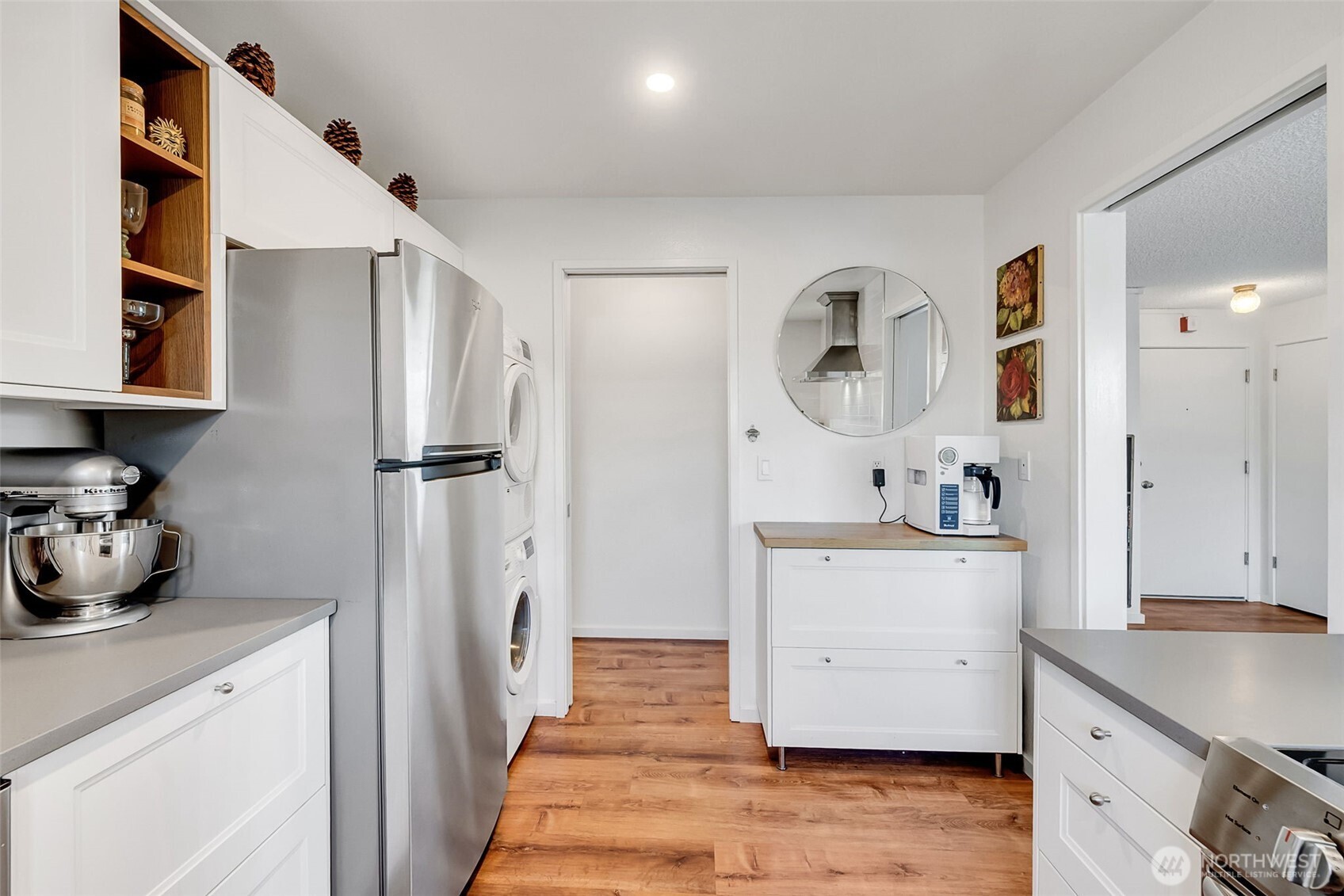 8000 28th Avenue NW #320, Seattle, WA 98117