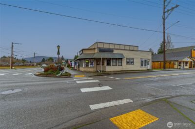101 E Stanley Street , Granite Falls, WA 98251 - Photo 2