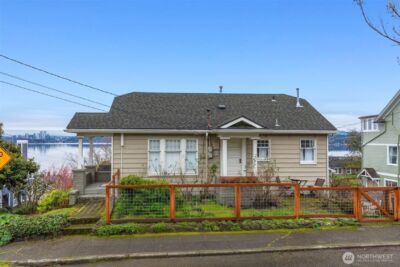 3201 S Charles Street , Seattle, WA 98144