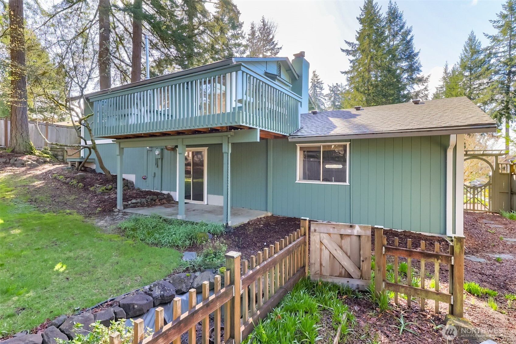 2714 Dundee Place NW, Olympia, WA 98502
