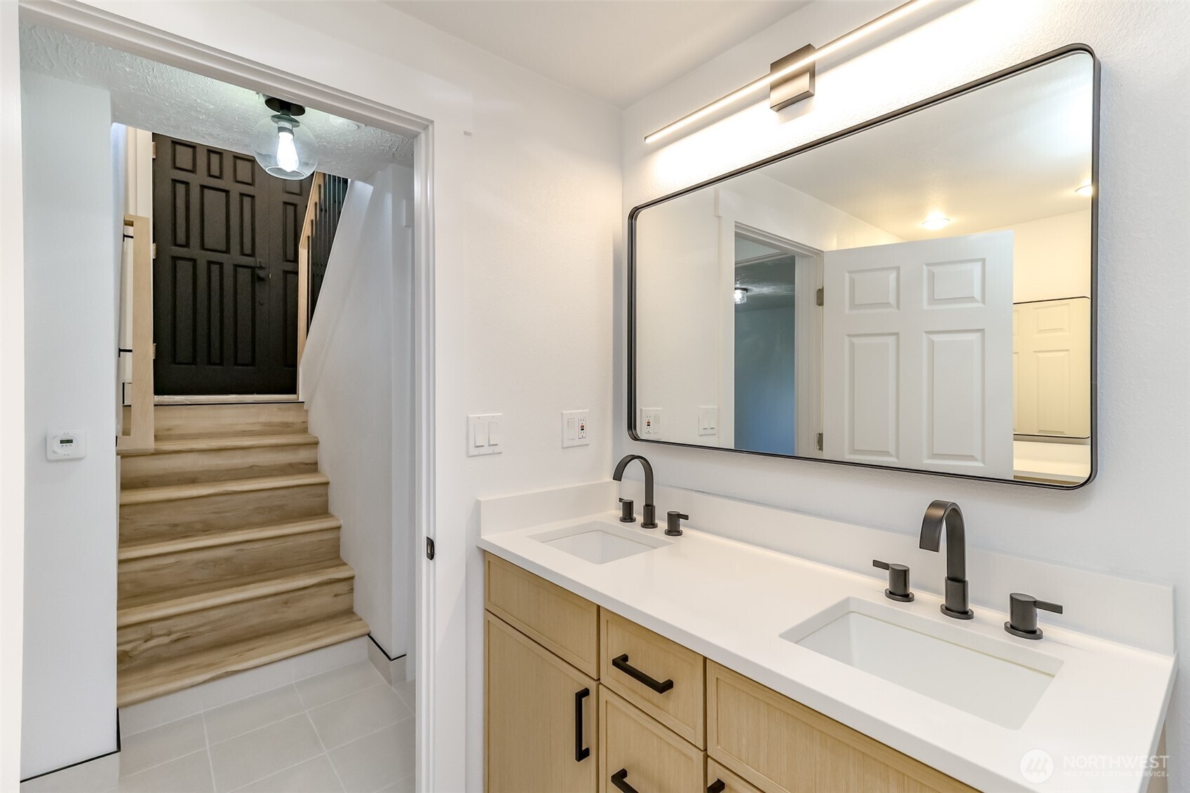 2714 Dundee Place NW, Olympia, WA 98502