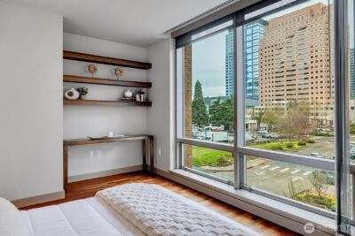 10650 NE 9th Place #422, Bellevue, WA 98004 - Photo 12