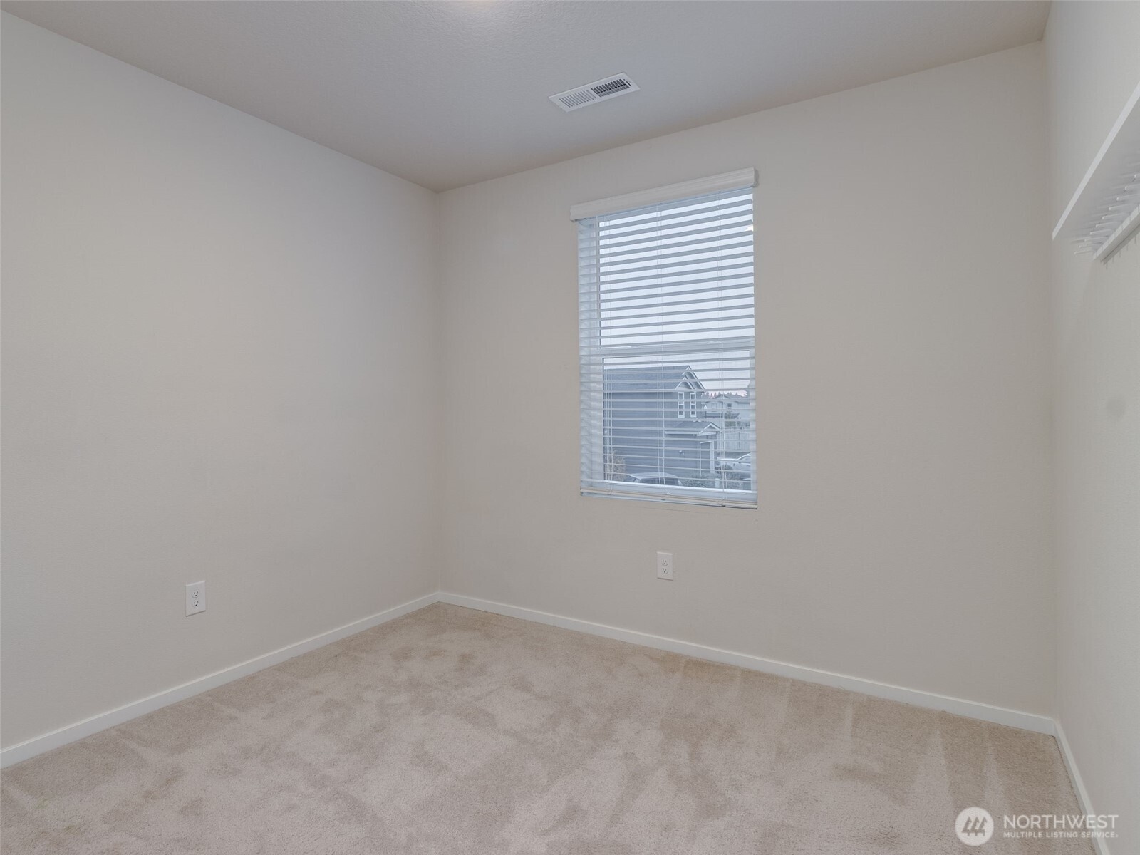 10903 126th Ct NE, Vancouver, WA 98682