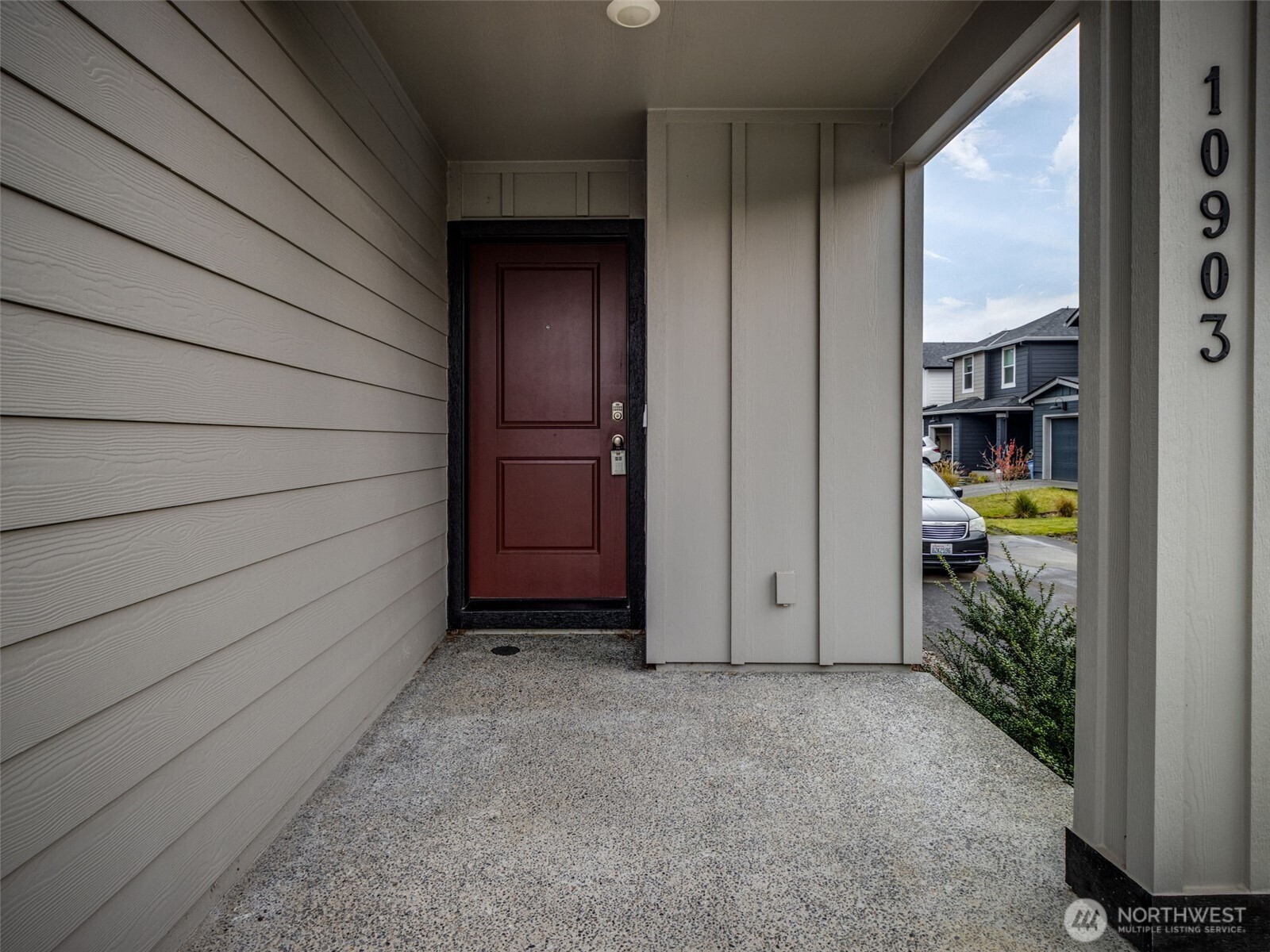 10903 126th Ct NE, Vancouver, WA 98682