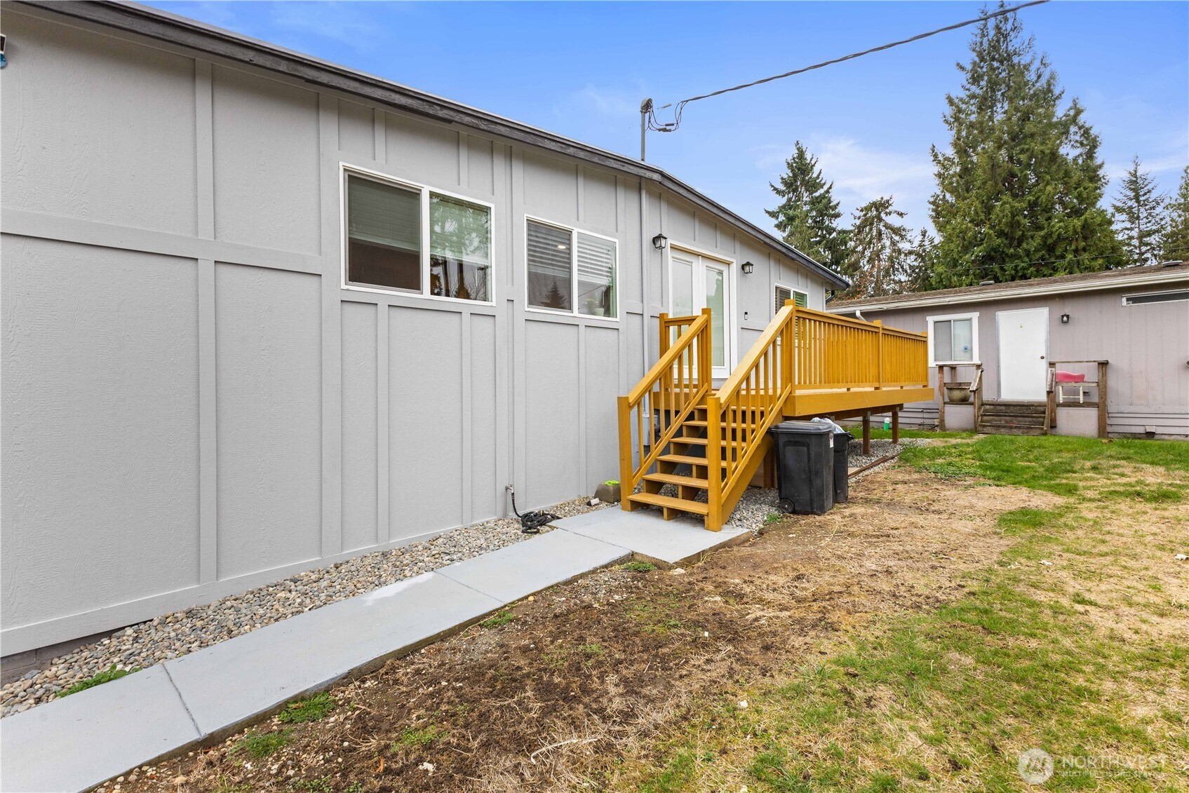 7415 100th Street E, Puyallup, WA 98373