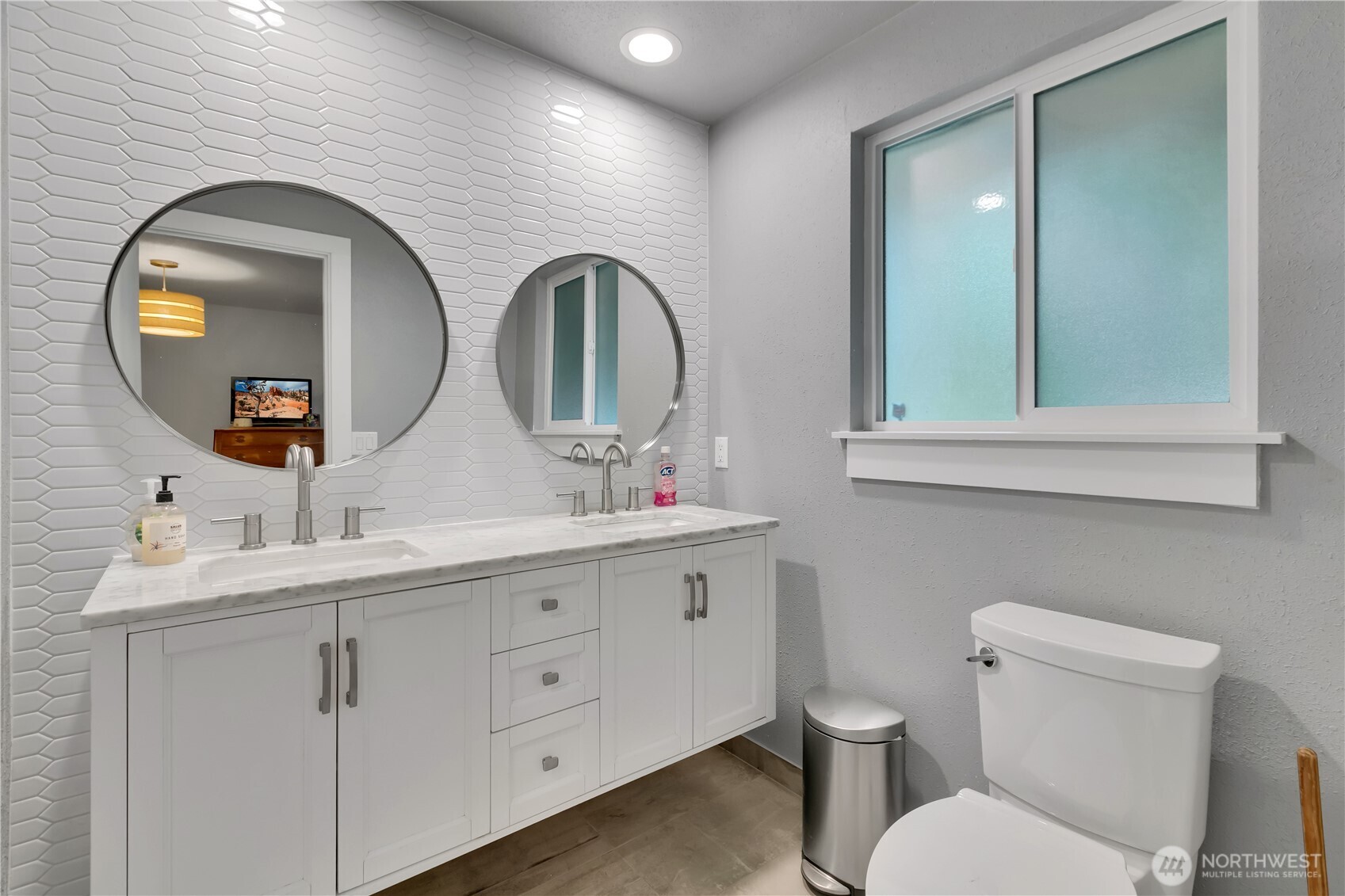 36310 28th Avenue S, Federal Way, WA 98003