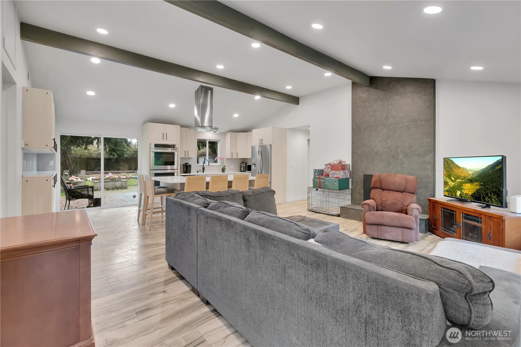 36310 28th Avenue S, Federal Way, WA 98003