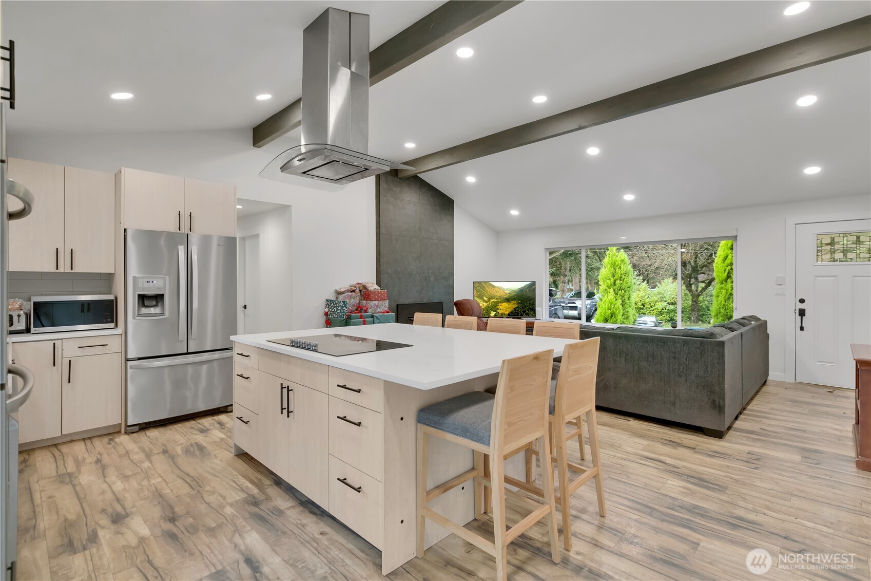 36310 28th Avenue S, Federal Way, WA 98003