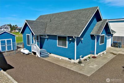 559 Puffin Avenue NE, Ocean Shores, WA 98569 - Photo 37