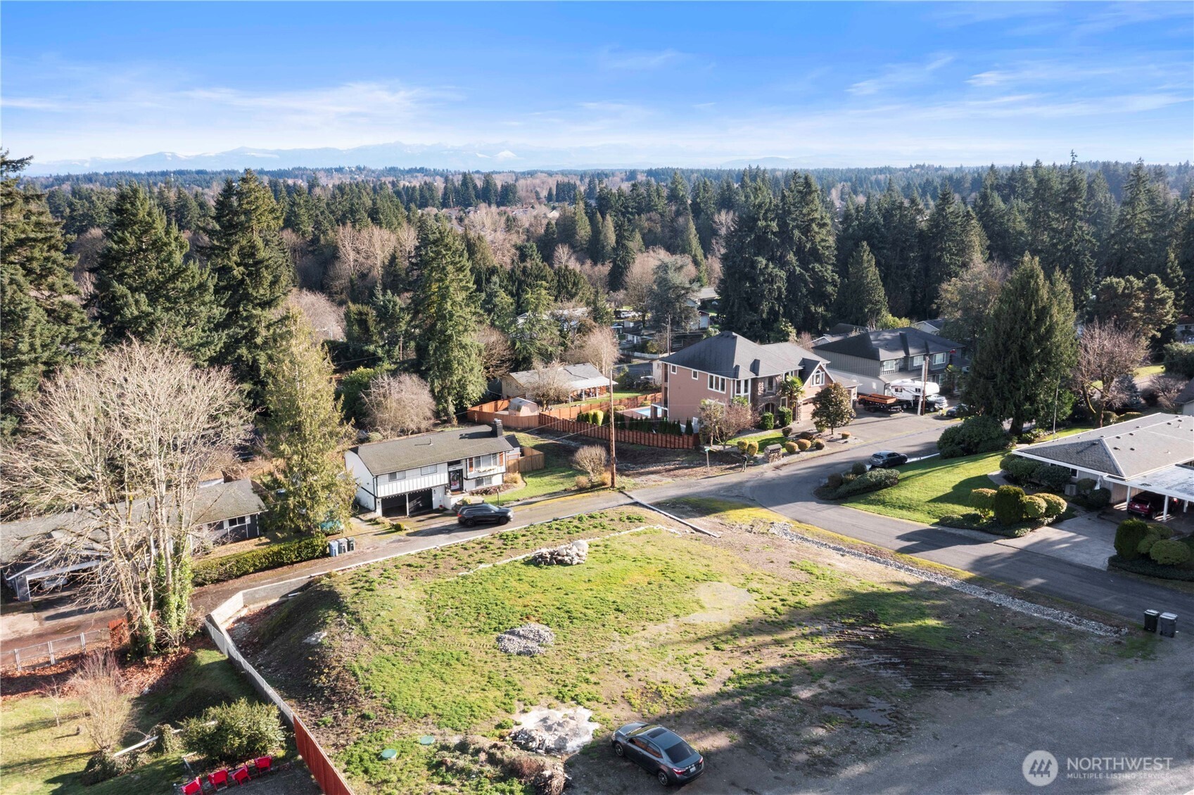 7415 100th Street E, Puyallup, WA 98373