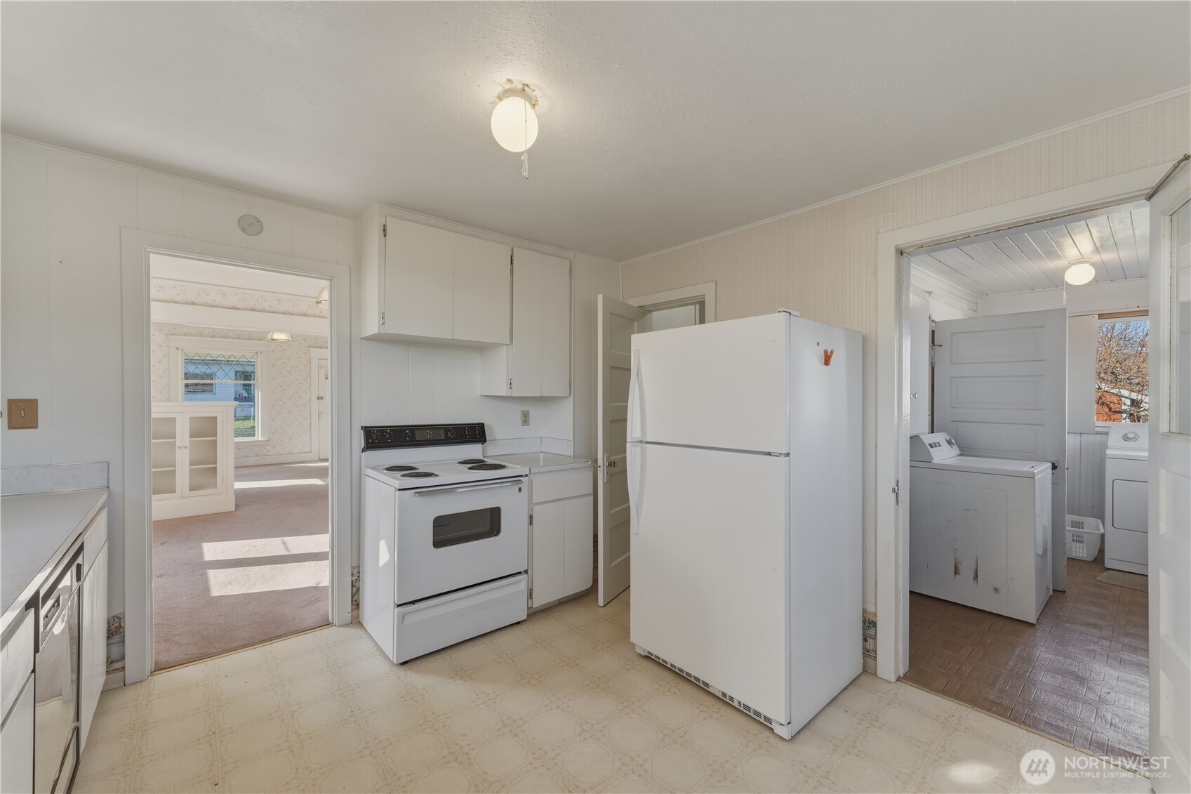 116 SW 9th Street , College Place, WA 99324