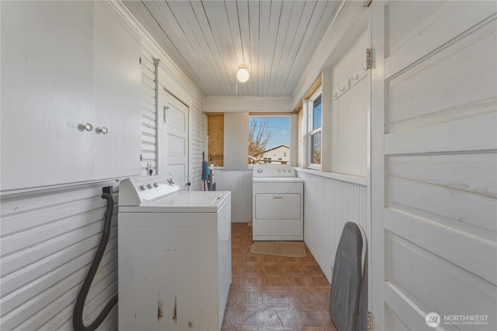 116 SW 9th Street , College Place, WA 99324