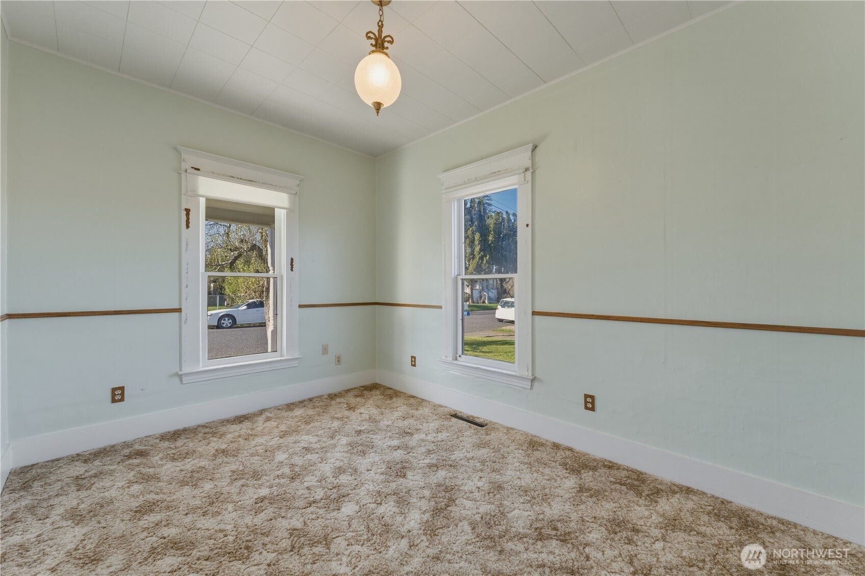 116 SW 9th Street , College Place, WA 99324