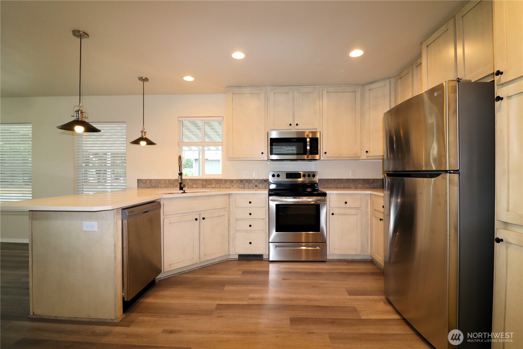 1111 Archwood Drive SW #395, Olympia, WA 98502