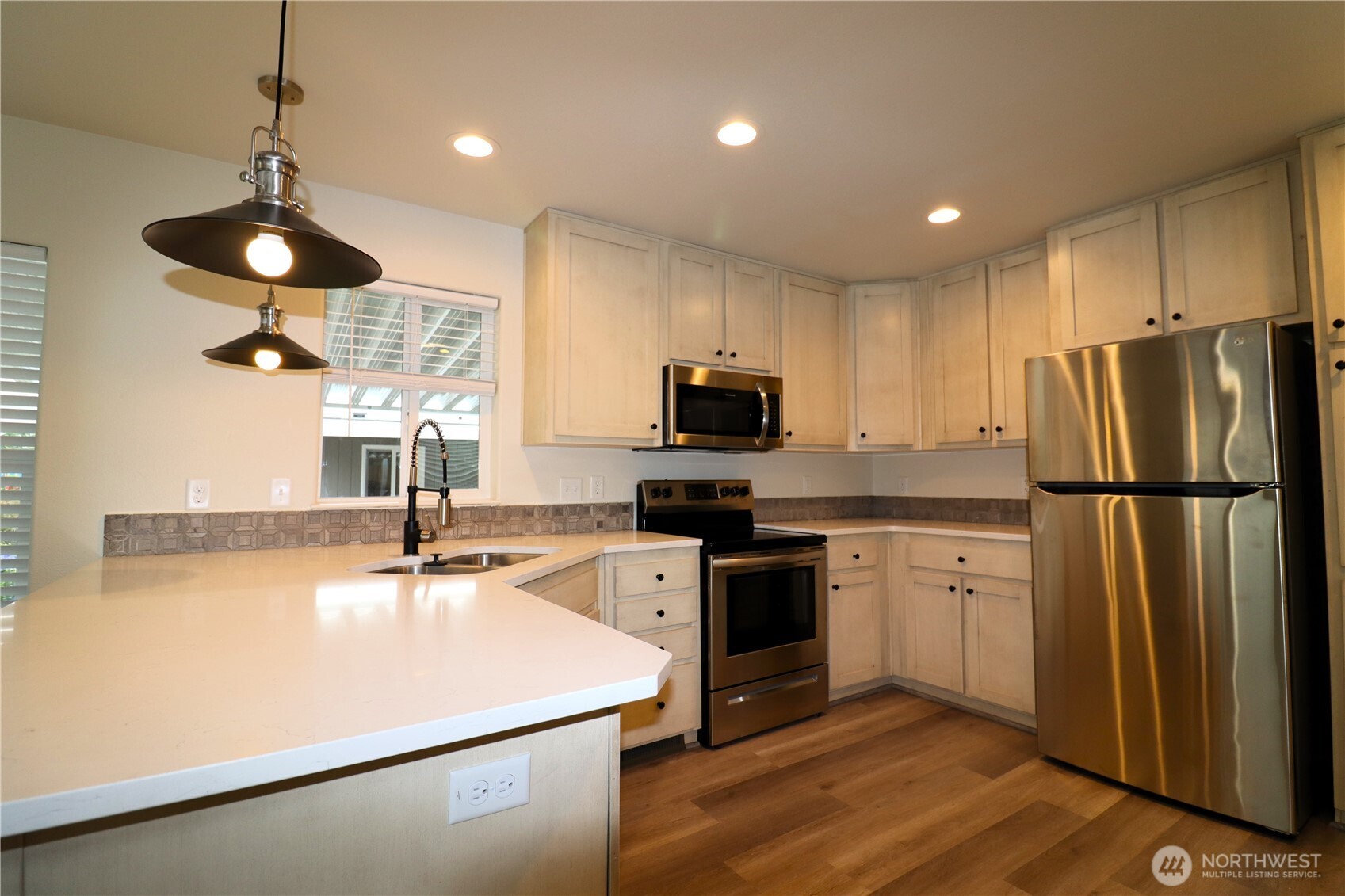 1111 Archwood Drive SW #395, Olympia, WA 98502