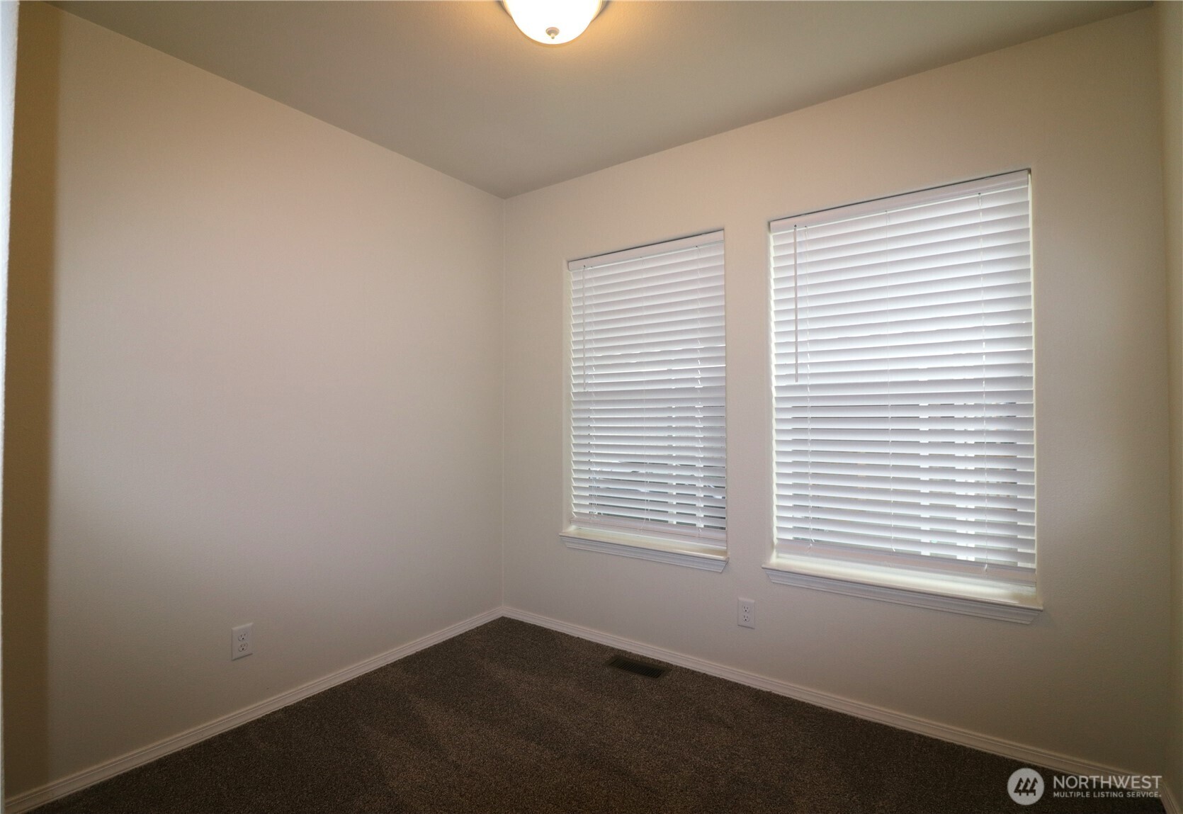 1111 Archwood Drive SW #395, Olympia, WA 98502