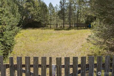 628 E Chance a La Mer NE, Ocean Shores, WA 98569