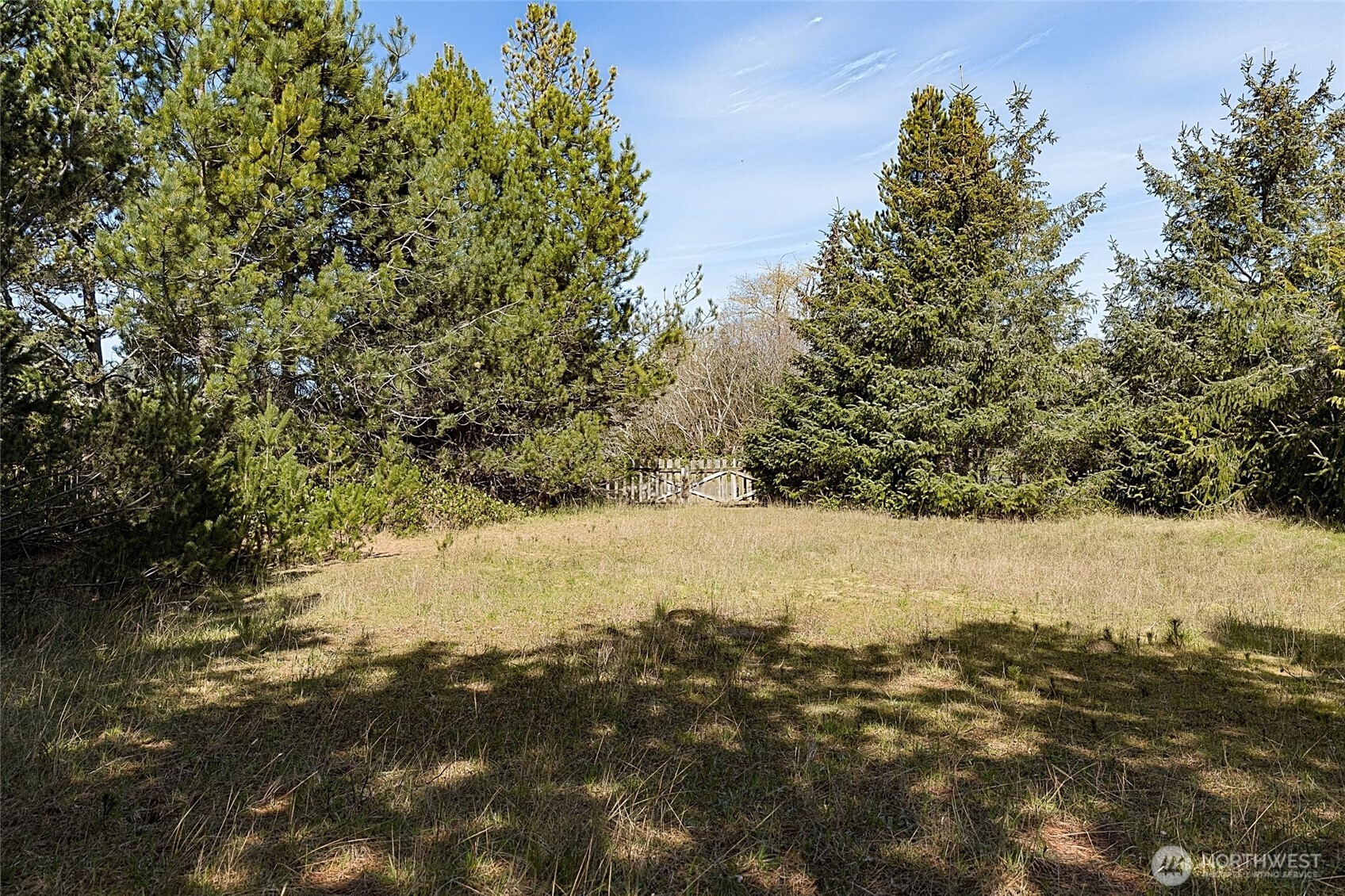 628 E Chance a La Mer NE, Ocean Shores, WA 98569