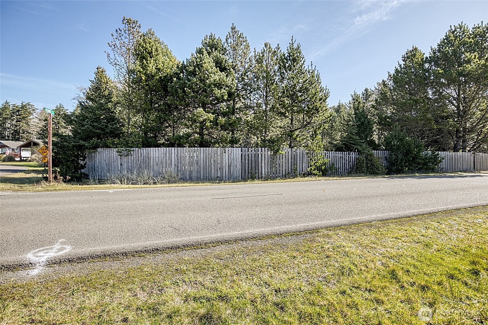 628 E Chance a La Mer NE, Ocean Shores, WA 98569