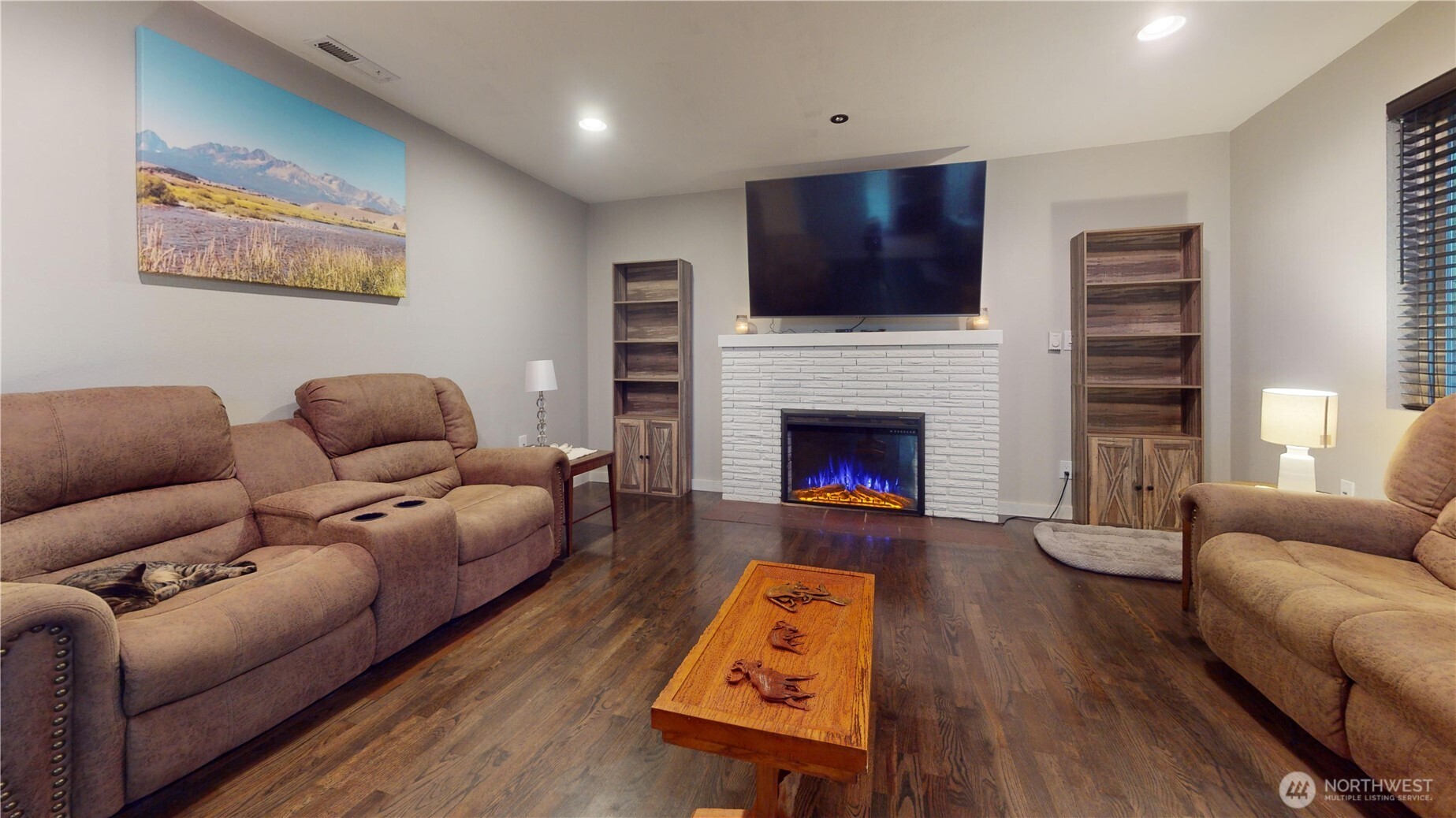 341 E Island Lake Drive , Shelton, WA 98584