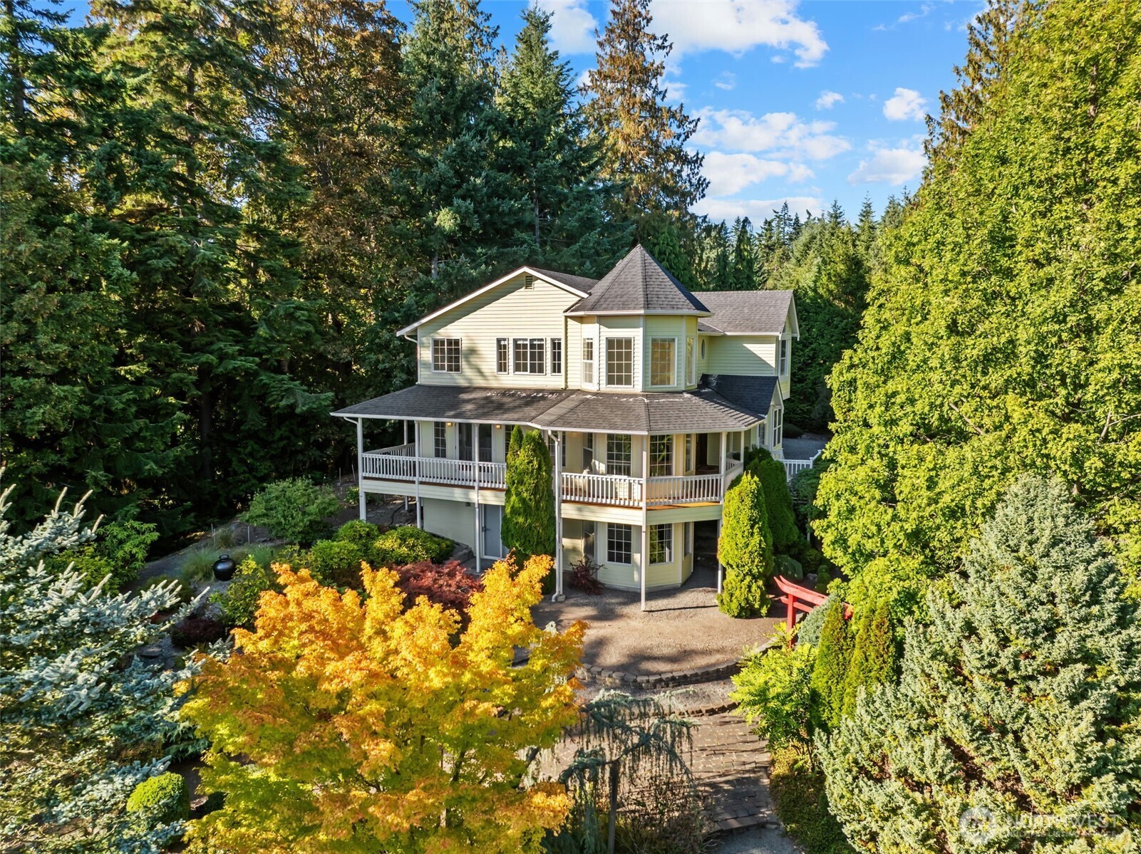 5504 Emil Road , Langley, WA 98260