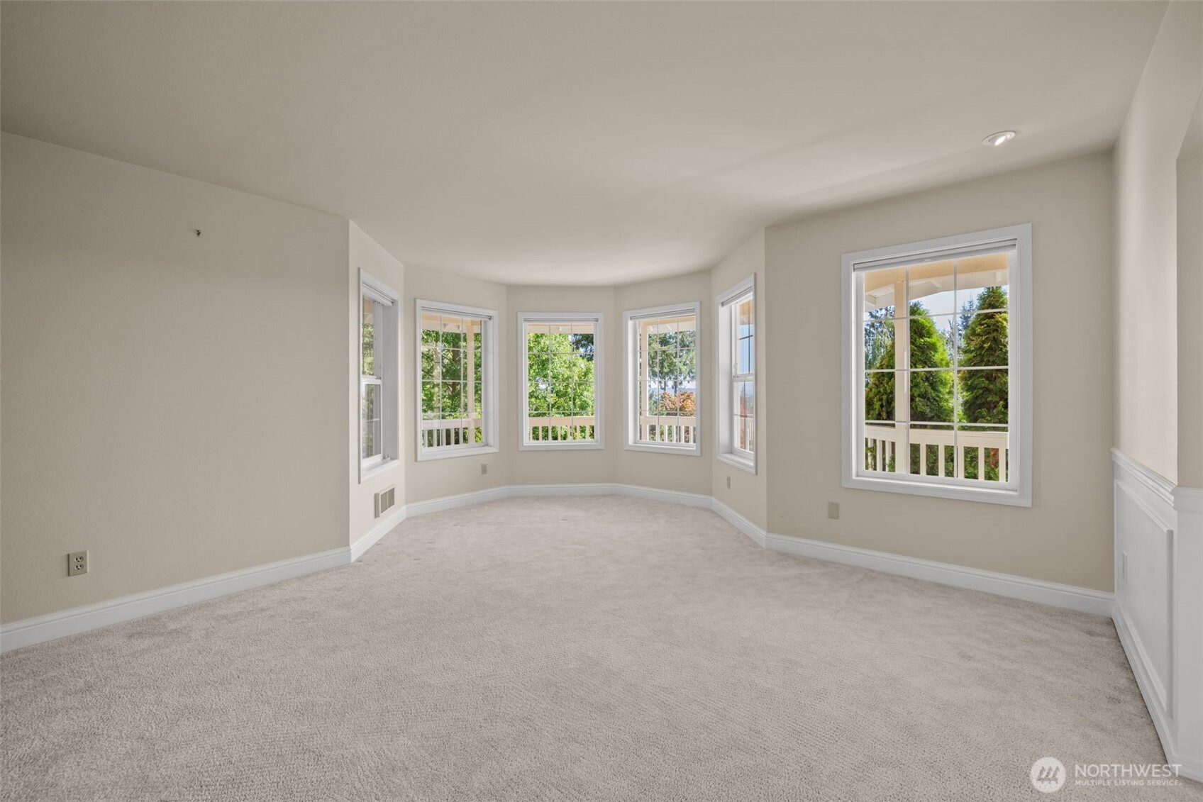 5504 Emil Road , Langley, WA 98260