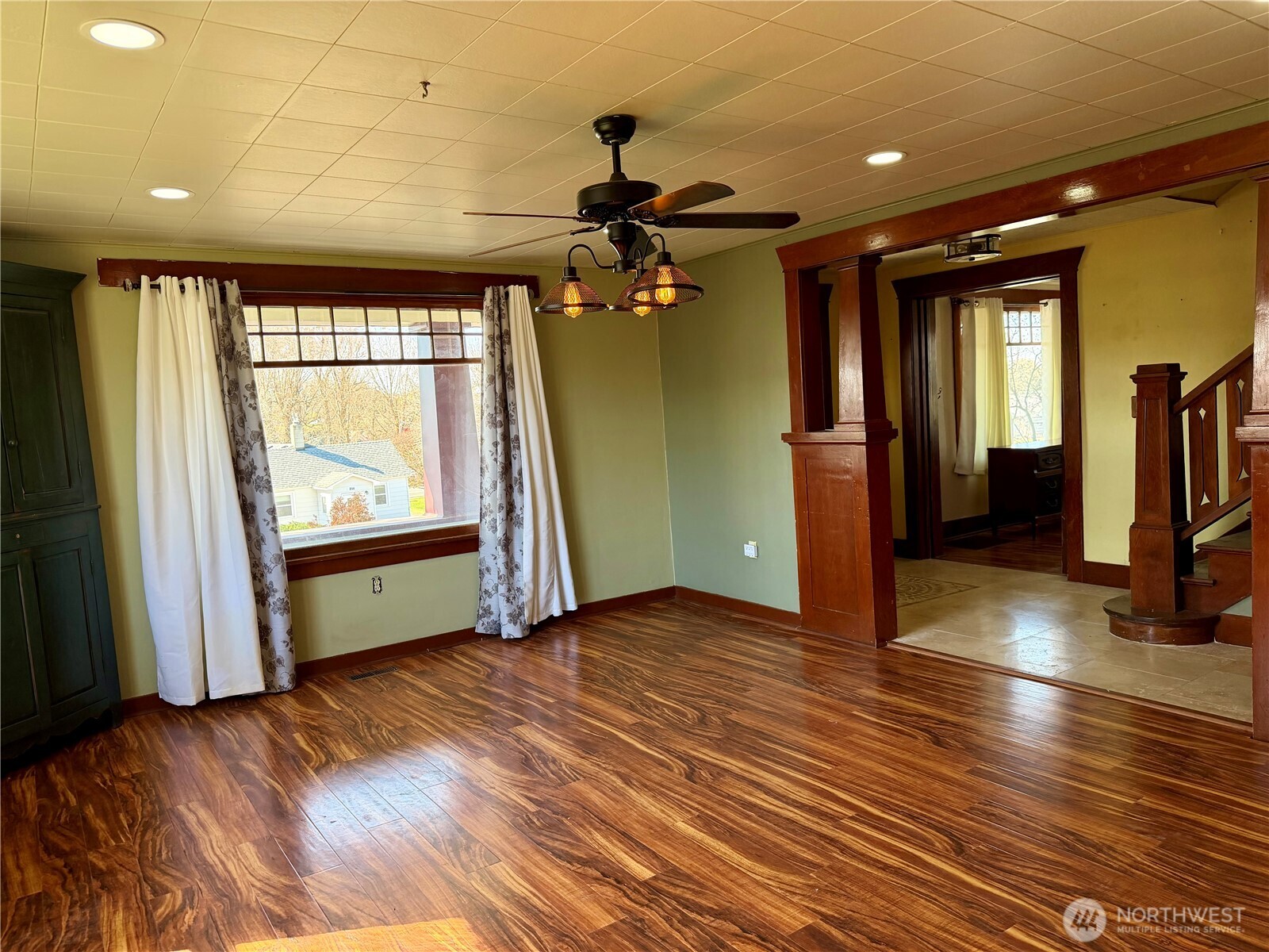 215 NW Cole Avenue , Wilbur, WA 99185