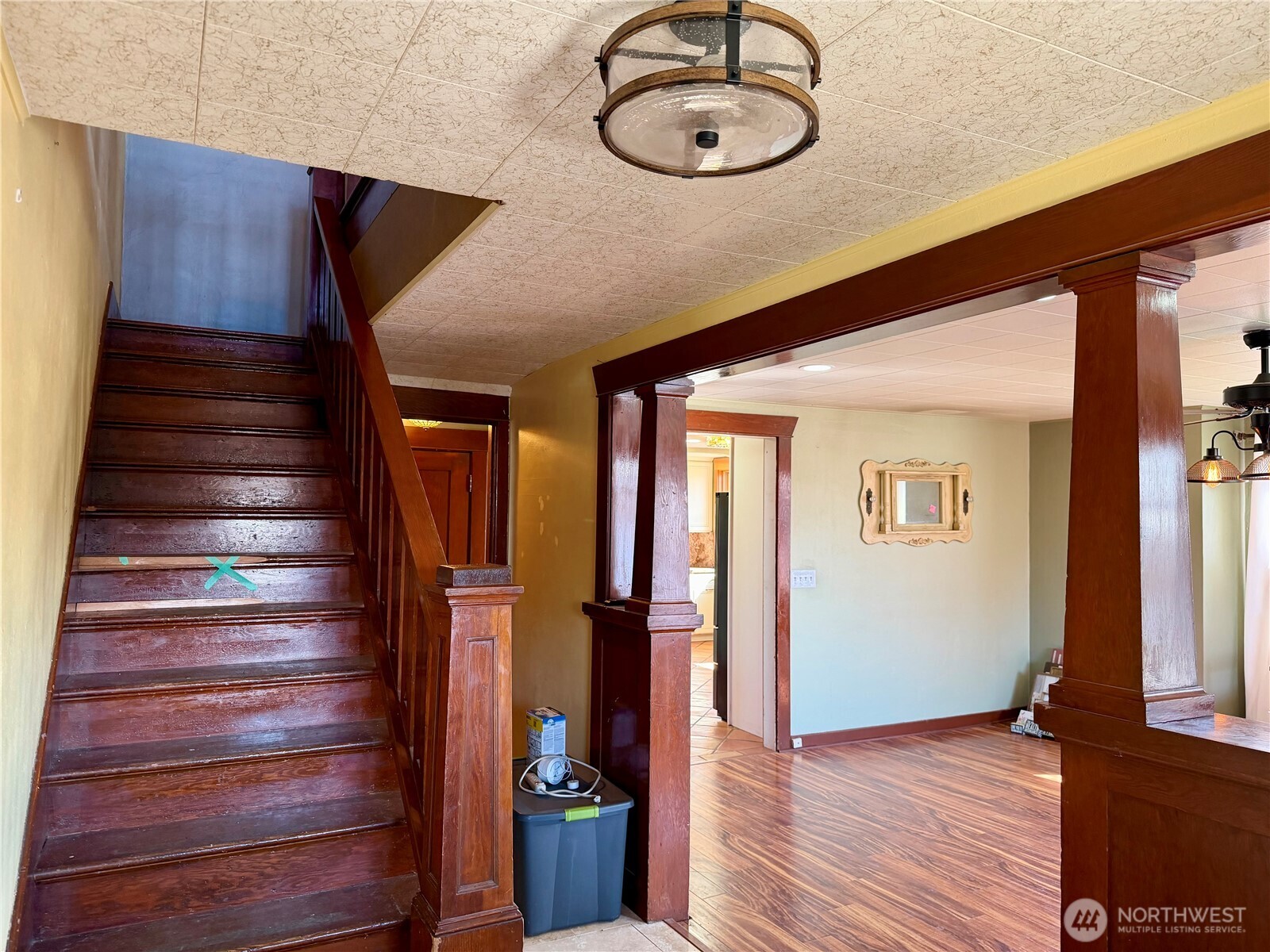 215 NW Cole Avenue , Wilbur, WA 99185