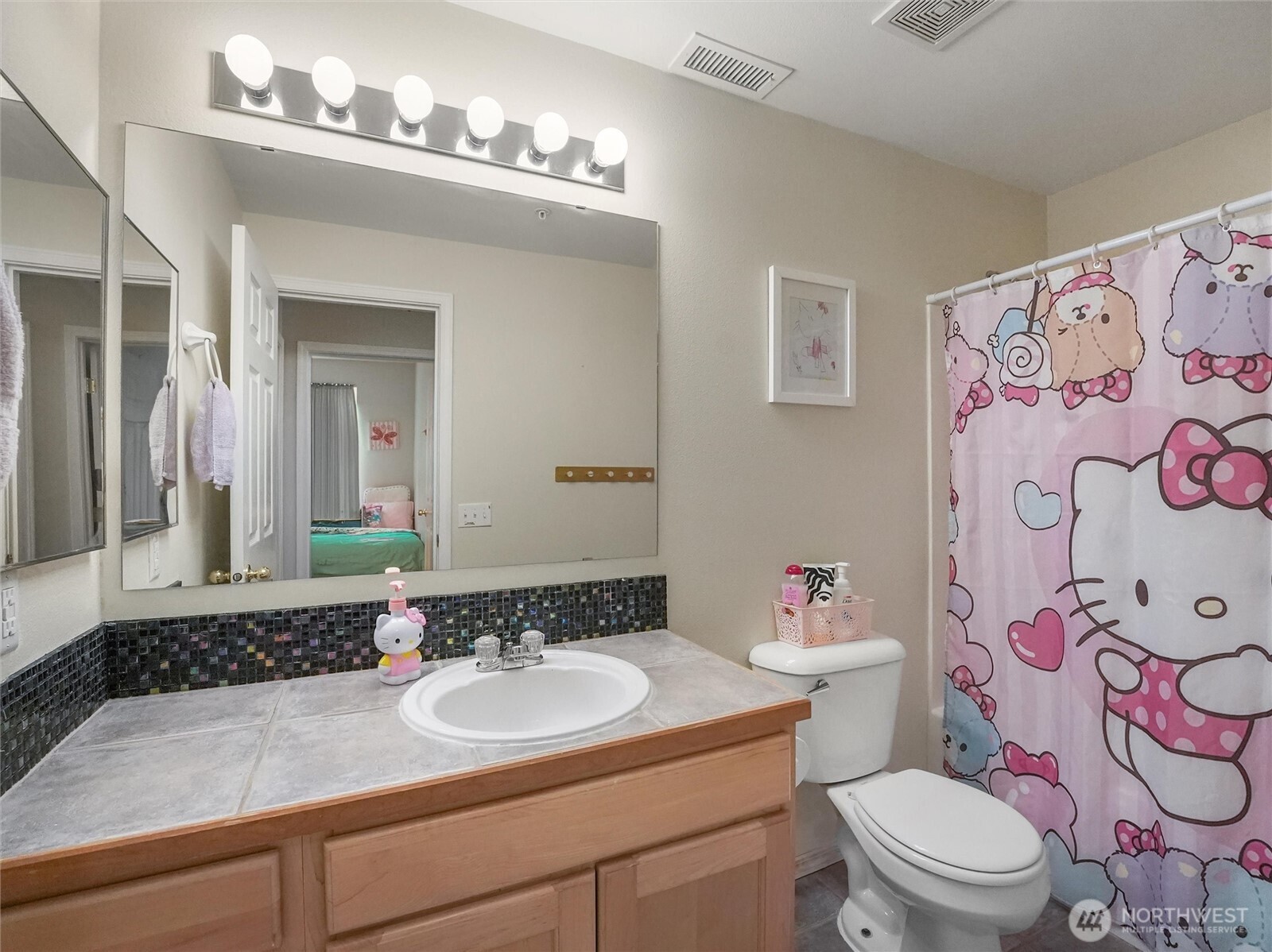 6834 20th St E #1, Fife, WA 98424