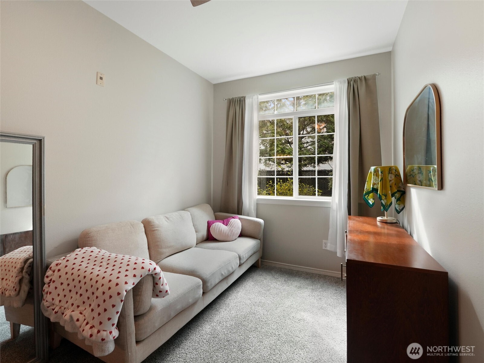 6834 20th St E #1, Fife, WA 98424