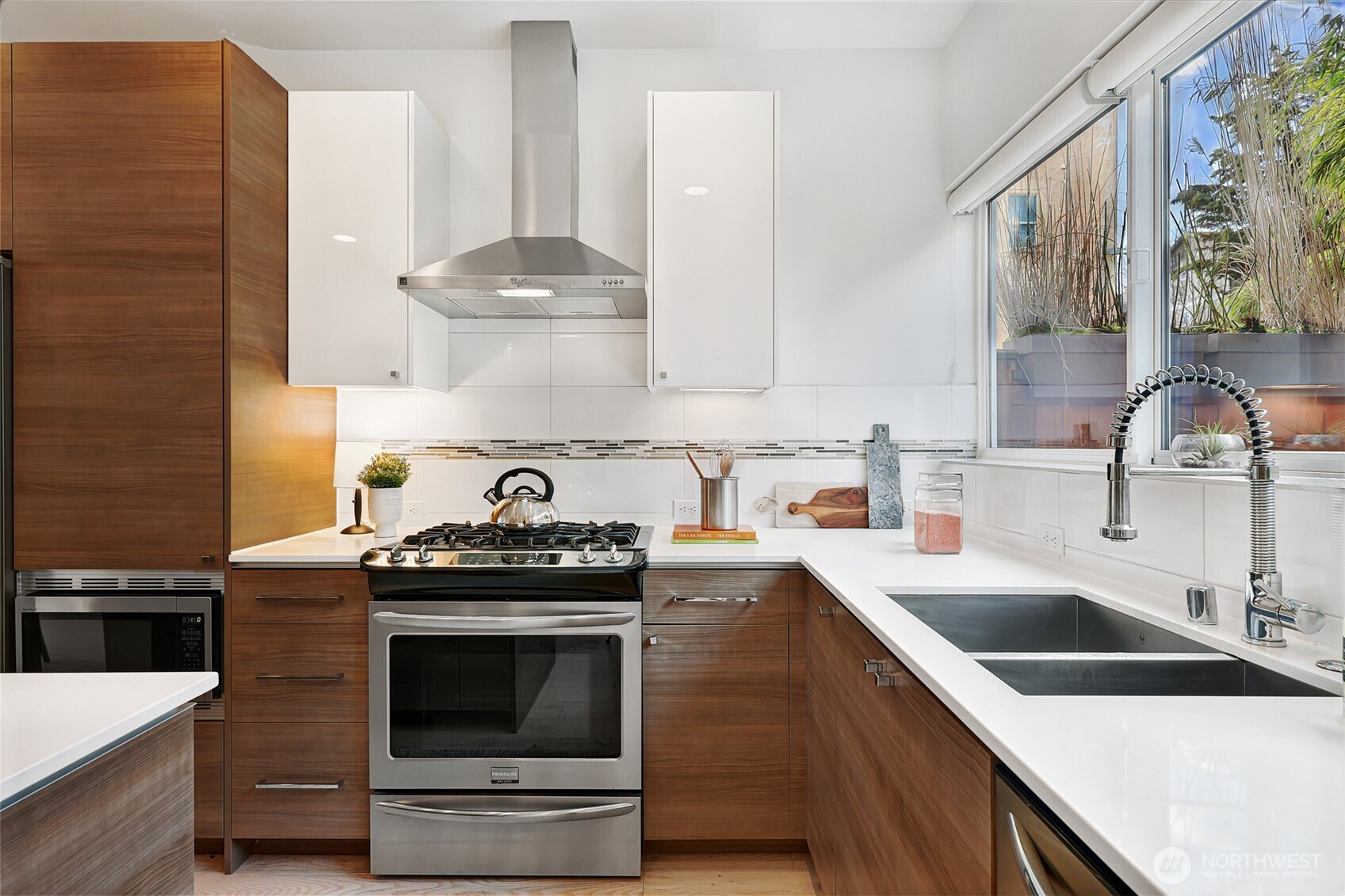 171 21st Avenue , Seattle, WA 98122