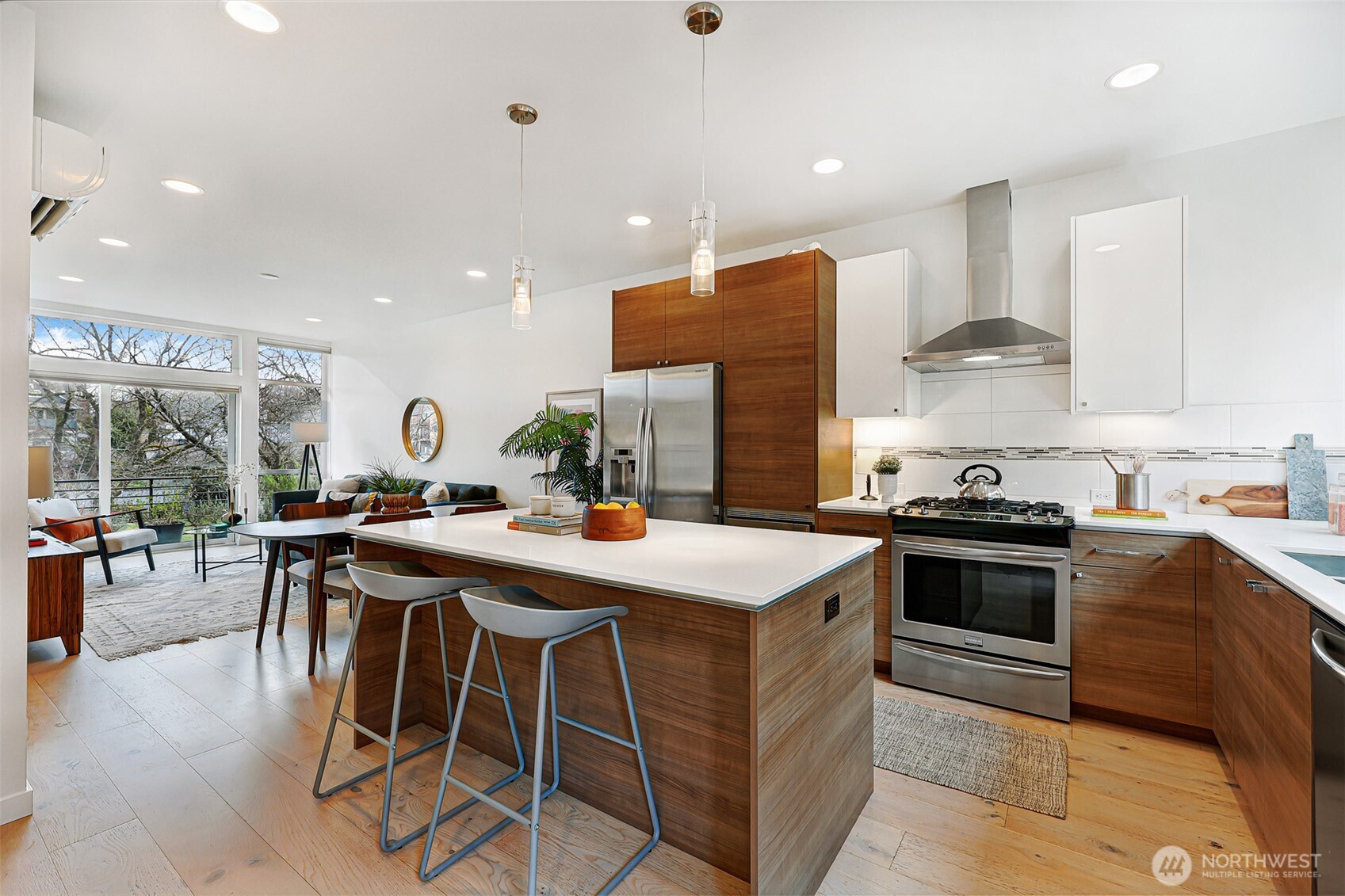 171 21st Avenue , Seattle, WA 98122