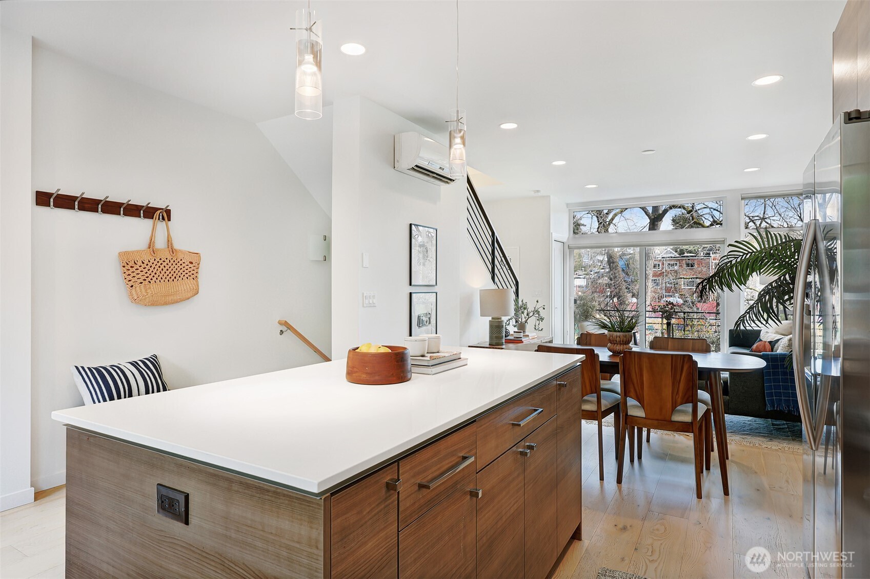 171 21st Avenue , Seattle, WA 98122