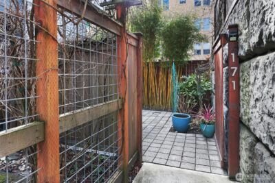 171 21st Avenue , Seattle, WA 98122 - Photo 3