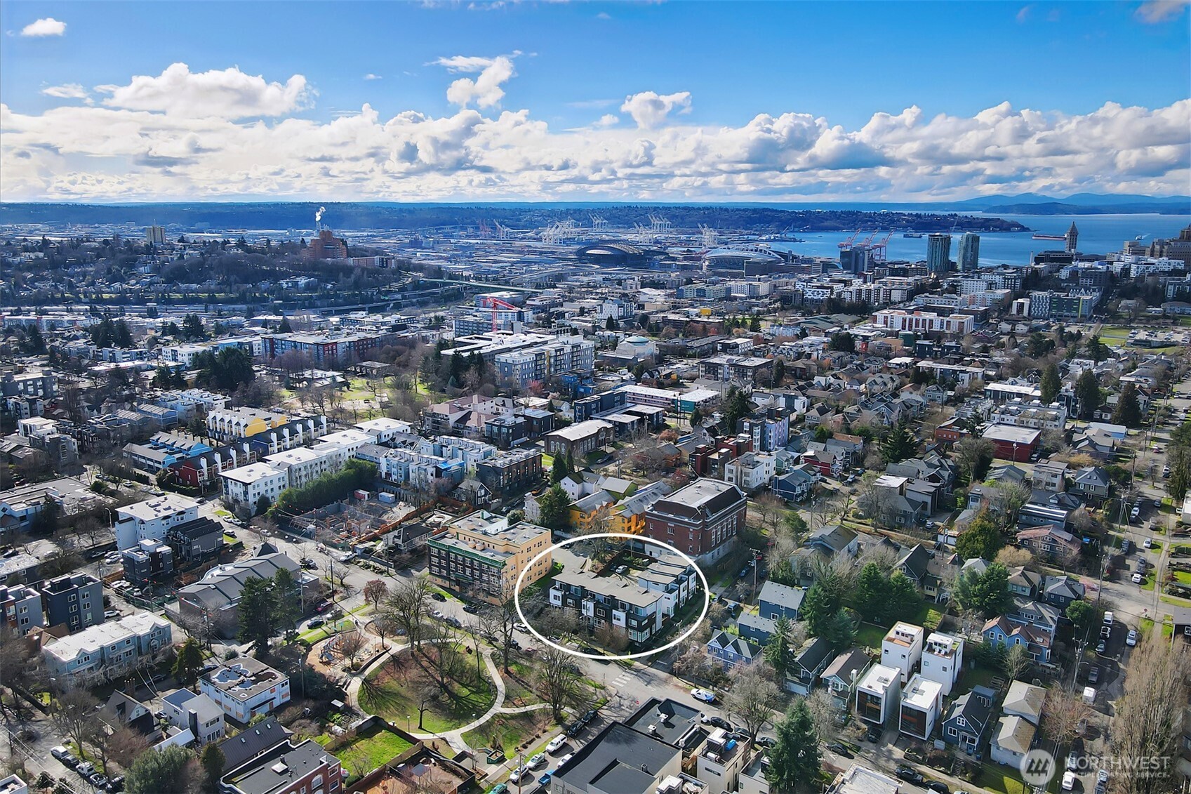 171 21st Avenue , Seattle, WA 98122