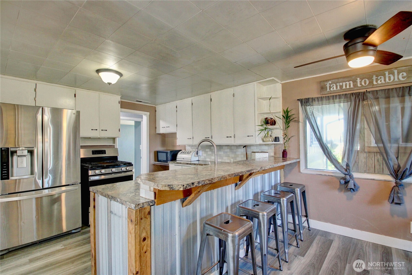 16027 W Division Street , Mount Vernon, WA 98273