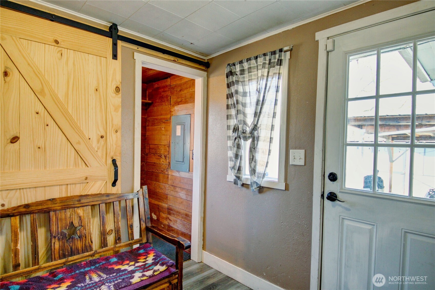 16027 W Division Street , Mount Vernon, WA 98273