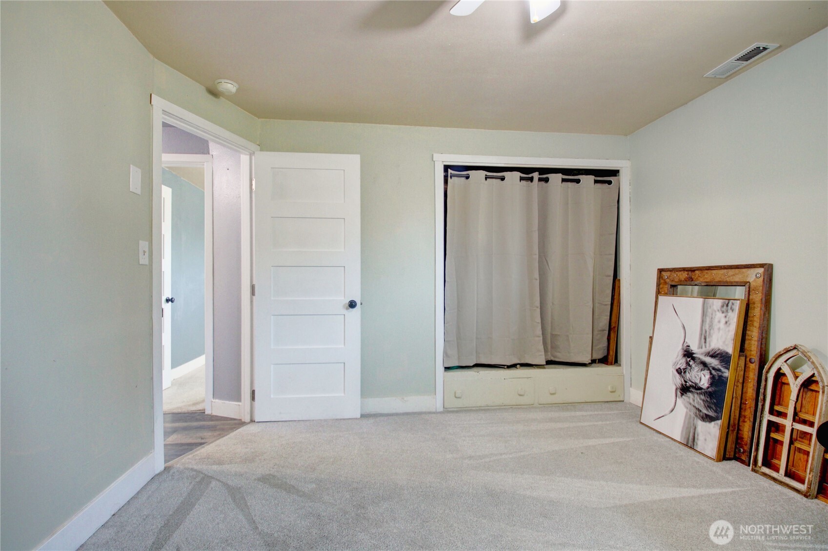 16027 W Division Street , Mount Vernon, WA 98273