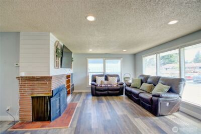 16027 W Division Street , Mount Vernon, WA 98273 - Photo 5