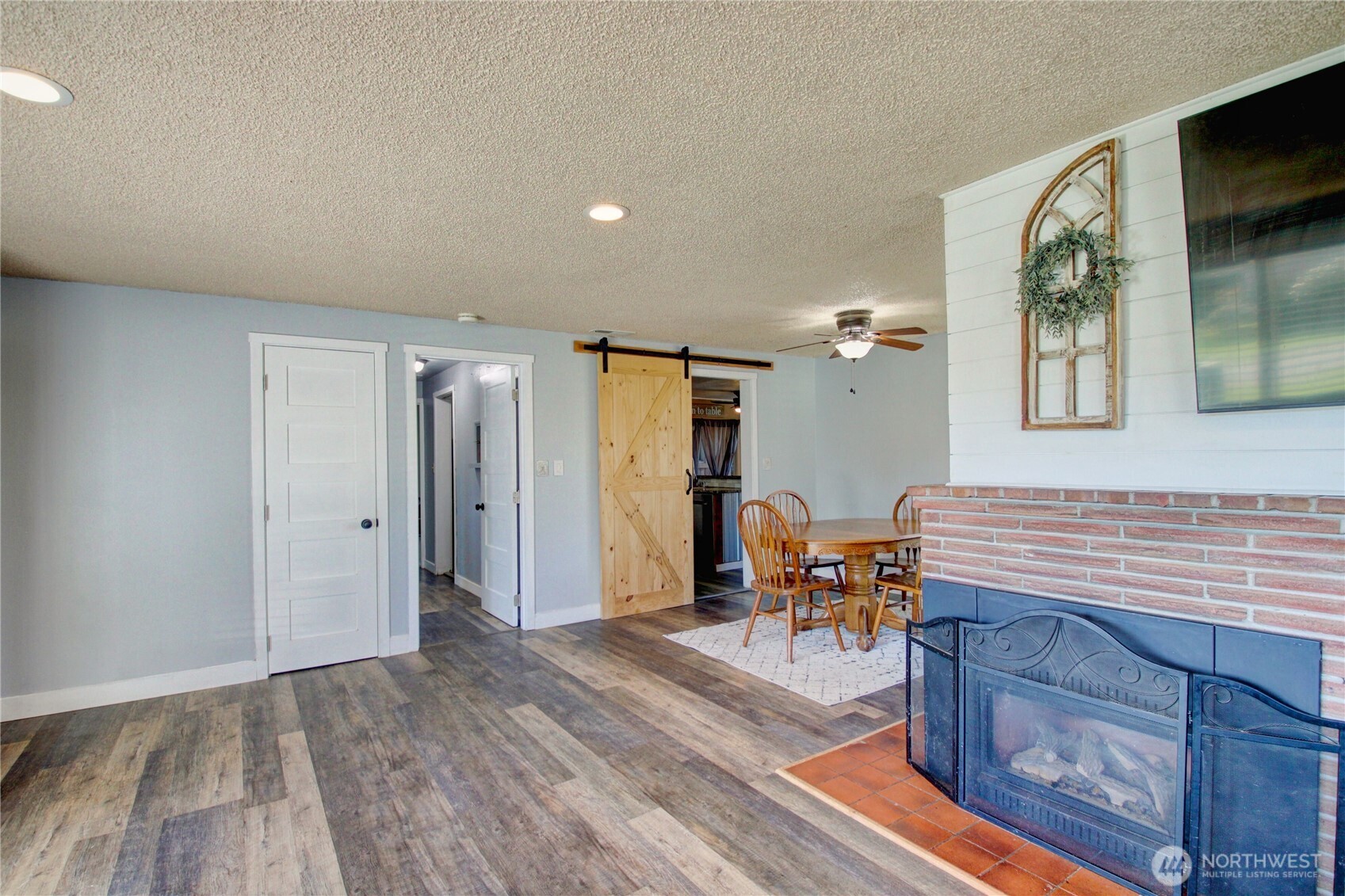 16027 W Division Street , Mount Vernon, WA 98273