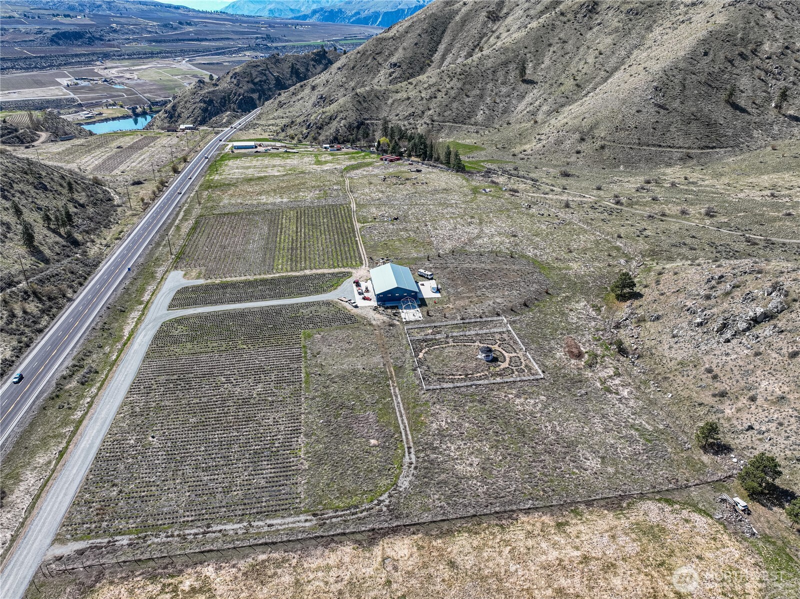 7 Tunnel Hill Rd #LOT 3, Chelan, WA 98816